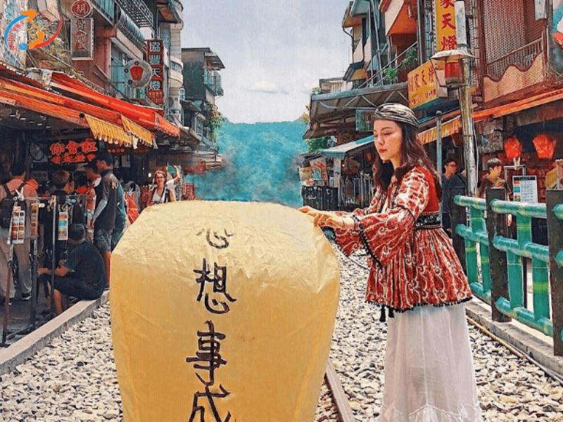 TOUR ĐÀI TRUNG - CAO HÙNG - ĐÀI BẮC - BAY CHINA AIR