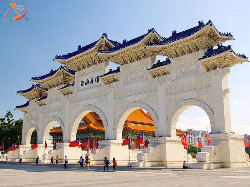 CAO HÙNG - ĐÀI TRUNG - ĐÀI BẮC - BAY VIETJET AIR